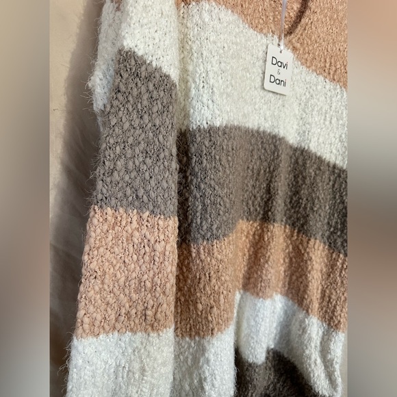 Davi & Dani 3xl Sweater NWT - Picture 3 of 6